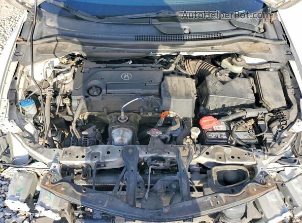 19UDE2F70HA010702 2017 ACURA ILX White Widok wnętrza z tyłu