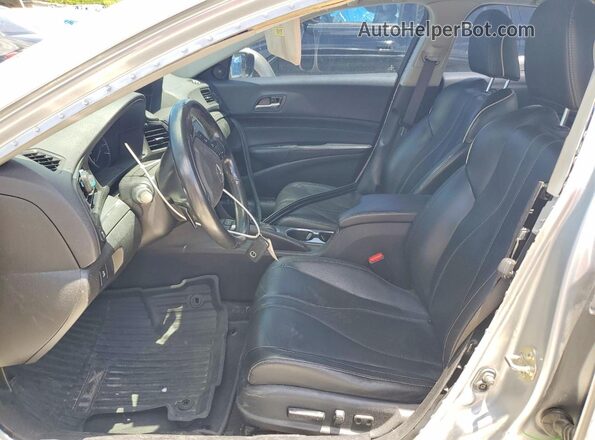19UDE2F70KA004809 2019 ACURA ILX Silver Widok wnętrza z przodu