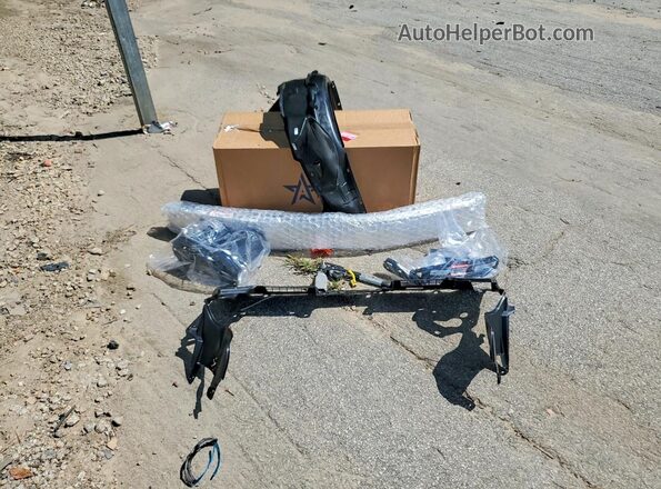 19UDE2F70KA009198 2019 ACURA ILX White Շարժիչի բաժամունքի տեսք