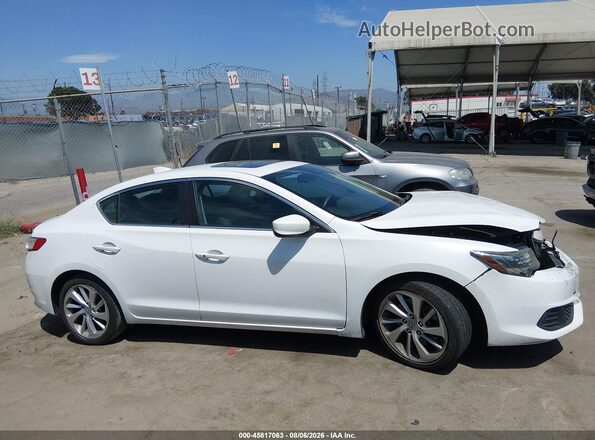 19UDE2F74GA017182 2016 ACURA ILX Белый Вид задней части салона