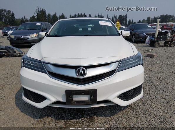 19UDE2F74HA013201 2017 ACURA ILX White Вид задньої частини салону