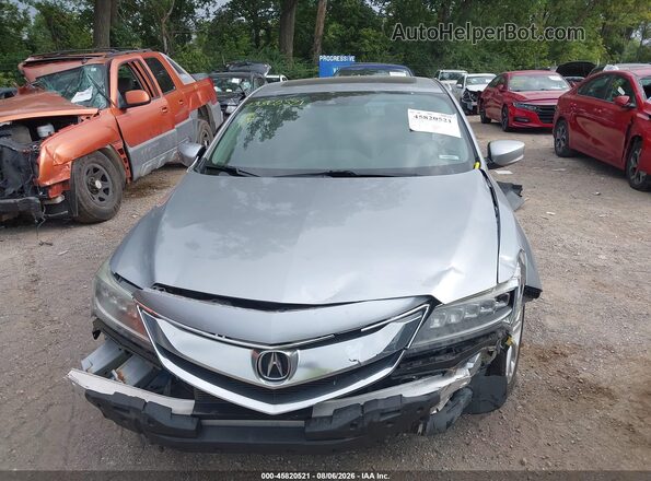 19UDE2F74JA009977 2018 ACURA ILX Silver Widok zestawu wskaźników