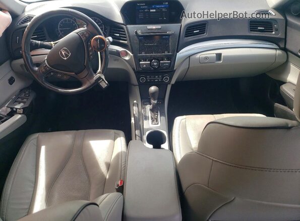 19UDE2F75KA015160 2019 ACURA ILX Белый Вид панели приборов