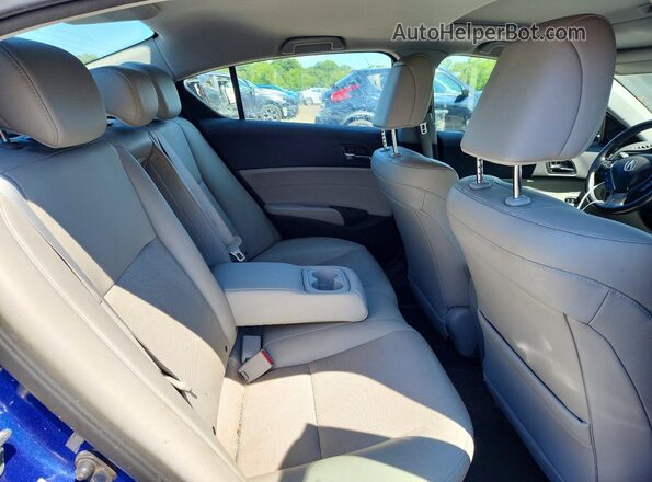 19UDE2F77GA010677 2016 ACURA ILX Blue Rear seats view