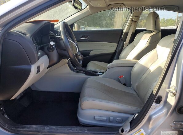 19UDE2F79KA014075 2019 ACURA ILX Silver Vista interior delantera
