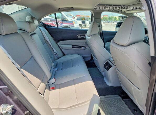 19UUB1F54JA007700 2018 ACURA TLX Gray Widok tylnych siedzeń
