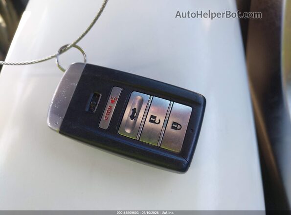 19UUB2F33GA001884 2016 ACURA TLX Silver Vista del salpicadero