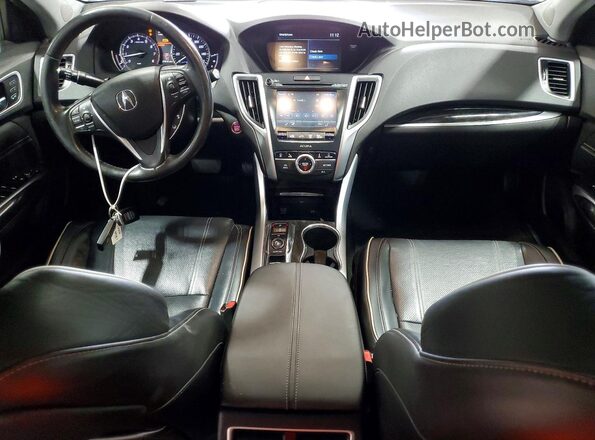 19UUB2F53JA006897 2018 ACURA TLX Silver Vista del salpicadero