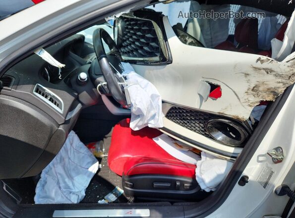 19UUB2F68LA003957 2020 ACURA TLX White Front interior view
