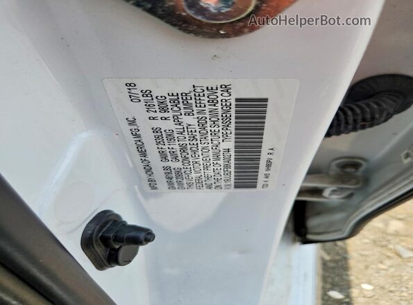 19UUB2F88KA002744 2019 ACURA TLX White ძრავის განყოფილების ხედი