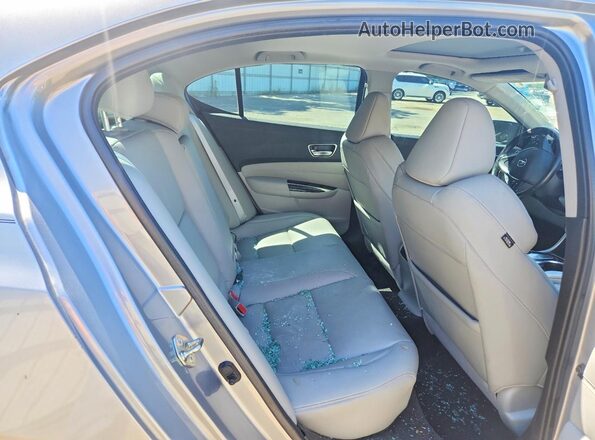 19UUB3F33KA006274 2019 ACURA TLX Silver Widok tylnych siedzeń