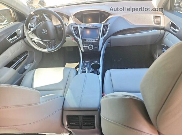 19UUB3F33KA006274 2019 ACURA TLX Silver Widok deski rozdzielczej