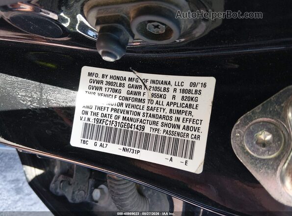 19XFC1F31GE041439 2016 HONDA CIVIC Black Vista del compartimento del motor