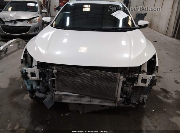 19XFC1F98GE216807 2016 HONDA CIVIC Белый Вид задней части салона