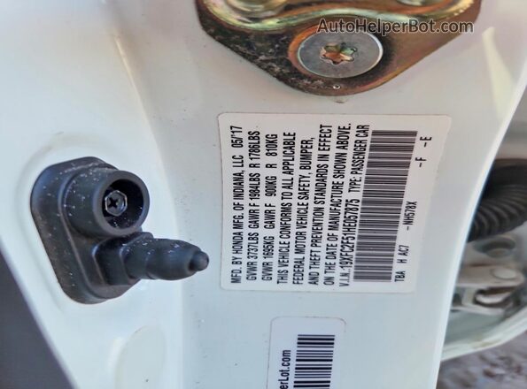 19XFC2F51HE057875 2017 HONDA CIVIC White ძრავის განყოფილების ხედი