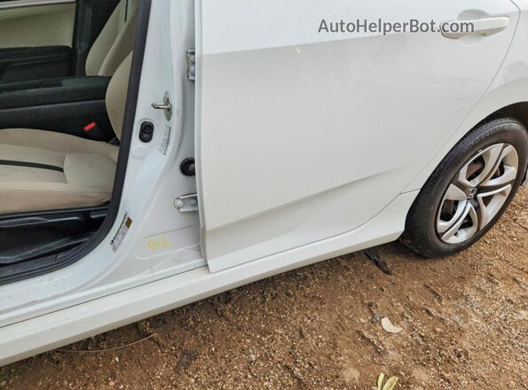 19XFC2F51JE023490 2018 HONDA CIVIC White Вид підкапотного простору