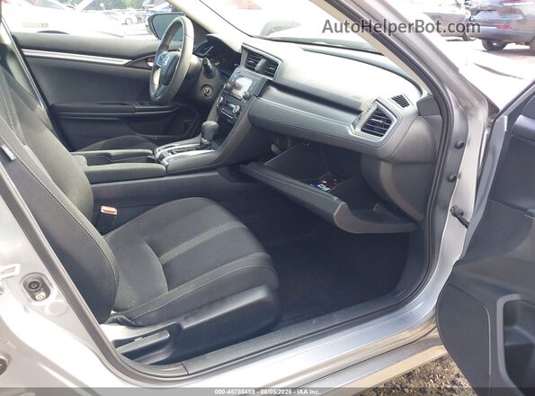 19XFC2F52JE030044 2018 HONDA CIVIC Silver Front interior view