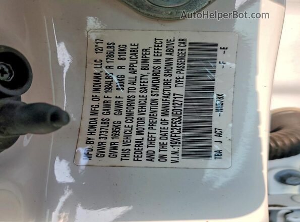 19XFC2F53JE012717 2018 HONDA CIVIC White 360 interior view