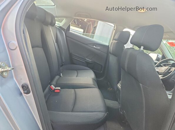 19XFC2F57HE033919 2017 HONDA CIVIC Silver Widok tylnych siedzeń