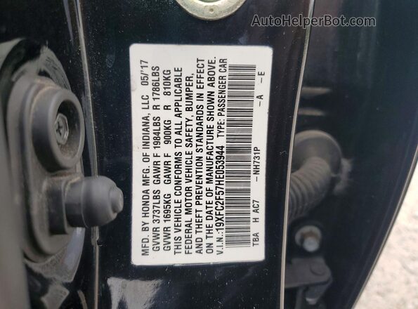 19XFC2F57HE053944 2017 HONDA CIVIC Black Engine compartment view