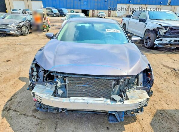 19XFC2F57JE000358 2018 HONDA CIVIC Серый Вид спереди