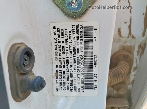 19XFC2F58GE230936 2016 HONDA CIVIC White Vista del compartimento del motor