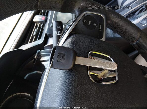19XFC2F5XGE076438 2016 HONDA CIVIC Белый Вид панели приборов