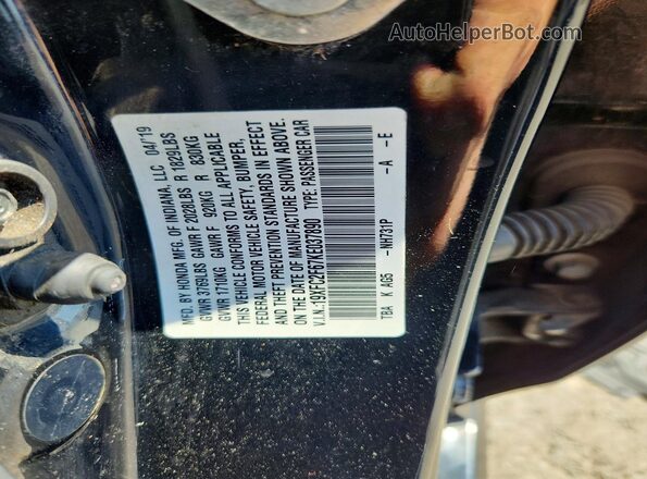19XFC2F67KE037890 2019 HONDA CIVIC Black Vista del compartimento del motor