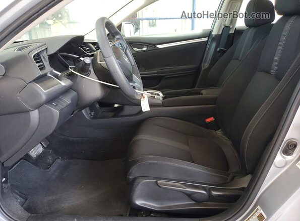 19XFC2F72HE060544 2017 HONDA CIVIC Silver Front interior view