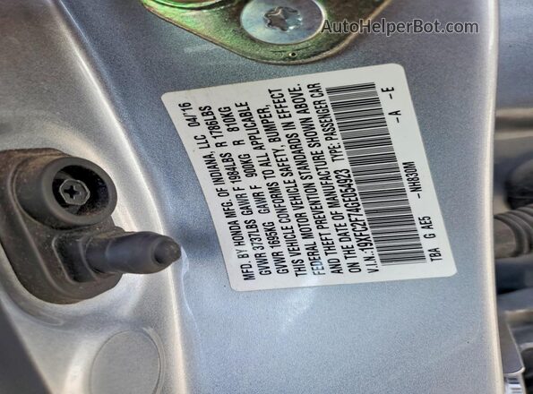 19XFC2F74GE054923 2016 HONDA CIVIC Silver Vista del compartimento del motor