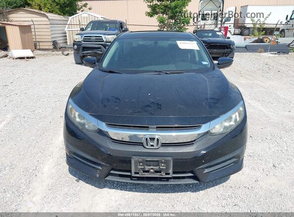 19XFC2F74HE049318 2017 HONDA CIVIC Black Instrument cluster view