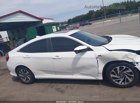 19XFC2F75JE010419 2018 HONDA CIVIC White Widok wnętrza z tyłu