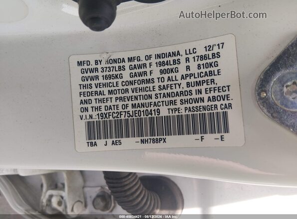 19XFC2F75JE010419 2018 HONDA CIVIC White Widok komory silnika