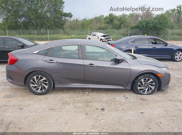 19XFC2F76GE025813 2016 HONDA CIVIC Gray Widok wnętrza z tyłu