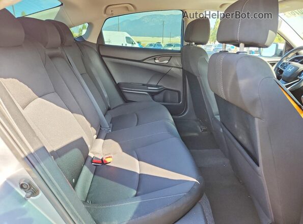 19XFC2F77GE240083 2016 HONDA CIVIC Silver Հետևի նստատեղերի տեսք