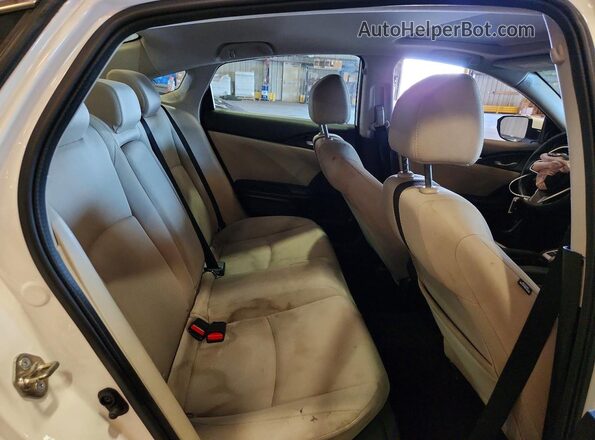 19XFC2F78GE050213 2016 HONDA CIVIC White Հետևի նստատեղերի տեսք