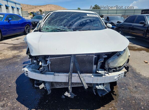 19XFC2F79HE061318 2017 HONDA CIVIC White Widok z przodu