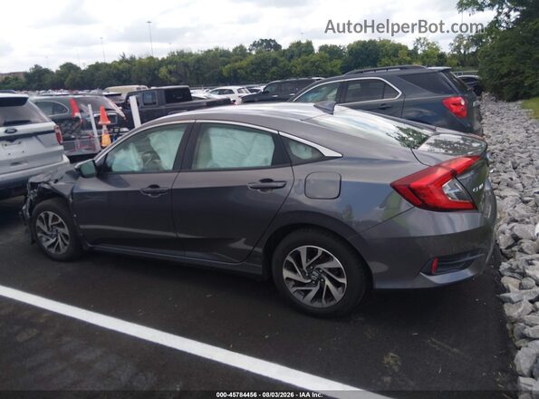 19XFC2F79HE218541 2017 HONDA CIVIC Gray Rear interior view