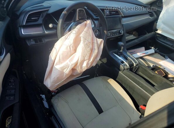 19XFC2F79JE004493 2018 HONDA CIVIC Черный Вид панели приборов