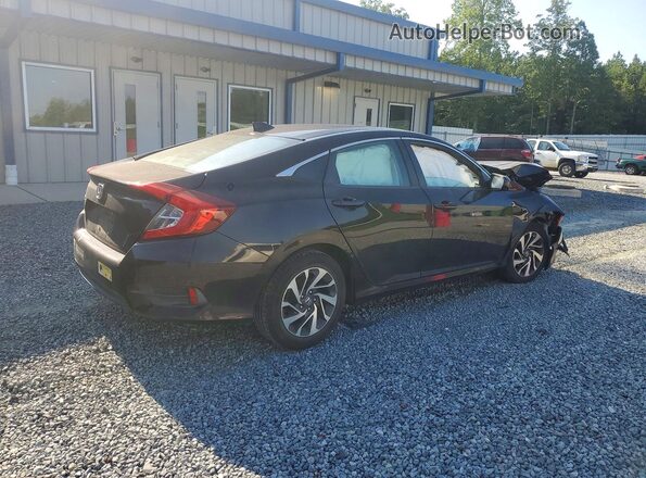 19XFC2F79JE004493 2018 HONDA CIVIC Черный Задняя правая четверть