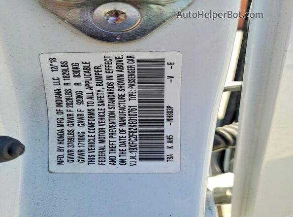 19XFC2F82KE010761 2019 HONDA CIVIC White Вид підкапотного простору