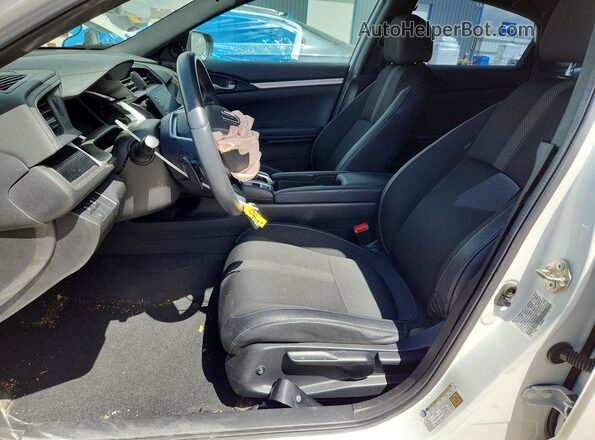 19XFC2F82KE050855 2019 HONDA CIVIC Белый Вид салона спереди
