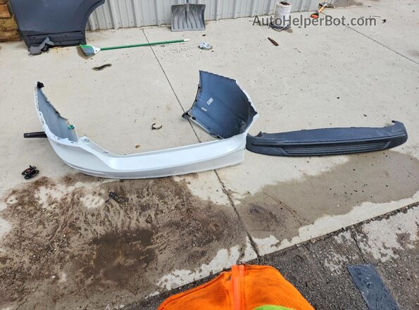 19XZE4F52NE007369 2022 HONDA INSIGHT White Вид підкапотного простору
