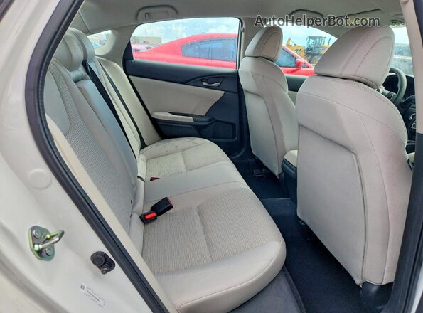 19XZE4F54LE004809 2020 HONDA INSIGHT White Rear seats view