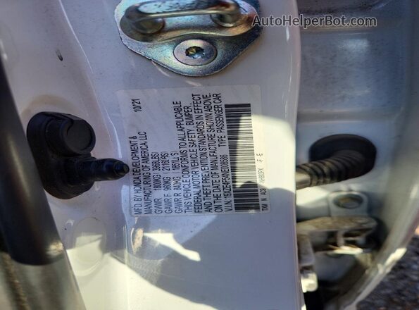 19XZE4F54NE008586 2022 HONDA INSIGHT White Engine compartment view