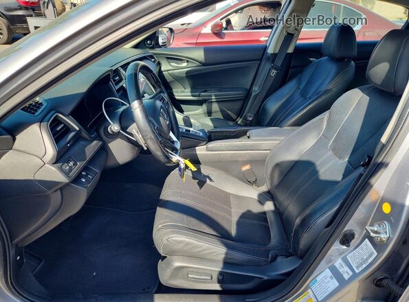 19XZE4F97LE008985 2020 HONDA INSIGHT Silver Rear seats view