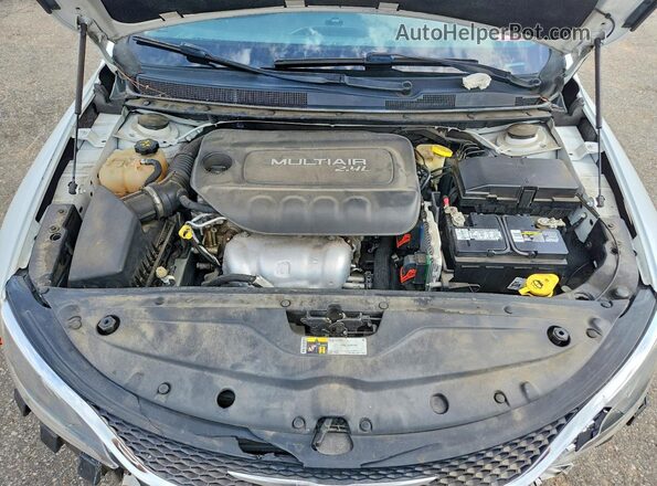 1C3CCCAB0GN162220 2016 CHRYSLER 200 Белый Вид задней части салона