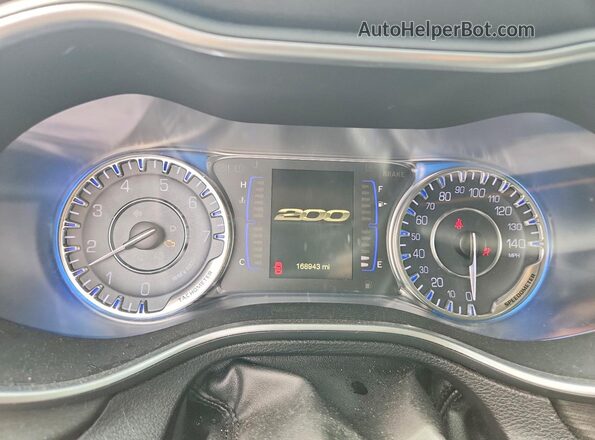 1C3CCCAB0GN162220 2016 CHRYSLER 200 Белый Вид щитка приборов