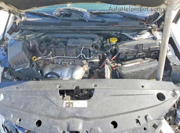 1C3CCCAB0HN501141 2017 CHRYSLER 200 White Widok wnętrza z tyłu