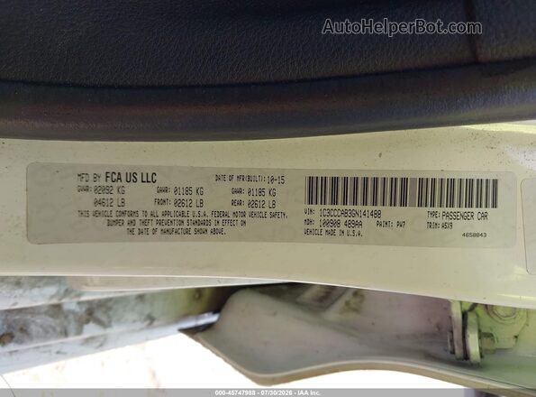 1C3CCCAB3GN141488 2016 CHRYSLER 200 White Engine compartment view